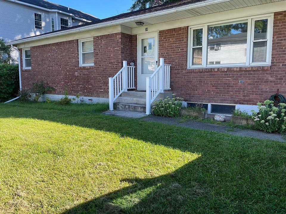 1st image of 39 Miller Ave #1