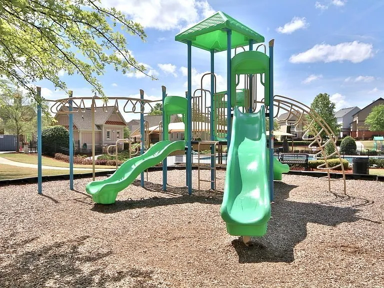 501 Grove Field Ct — Photo 16