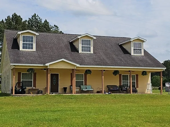 103 Paces Ln, Boston, GA 31626