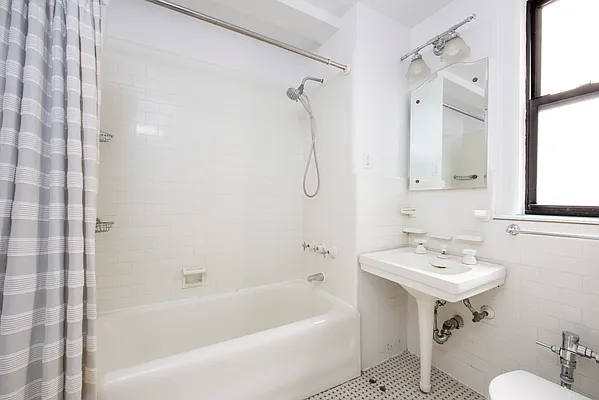 Rented by Douglas Elliman | media 5