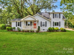 1611 Old Hickory Grove Rd, Mount Holly, NC 28120