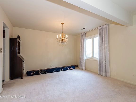5th image of 2333 Central St APT 205