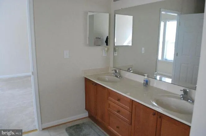 435 Rubens Cir — Photo 7