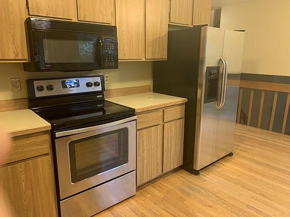 5th image of 22535 NE 12th Pl