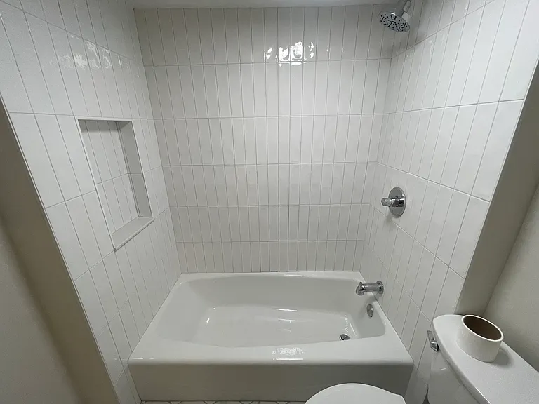 137 Peterborough St #34 — Photo 7