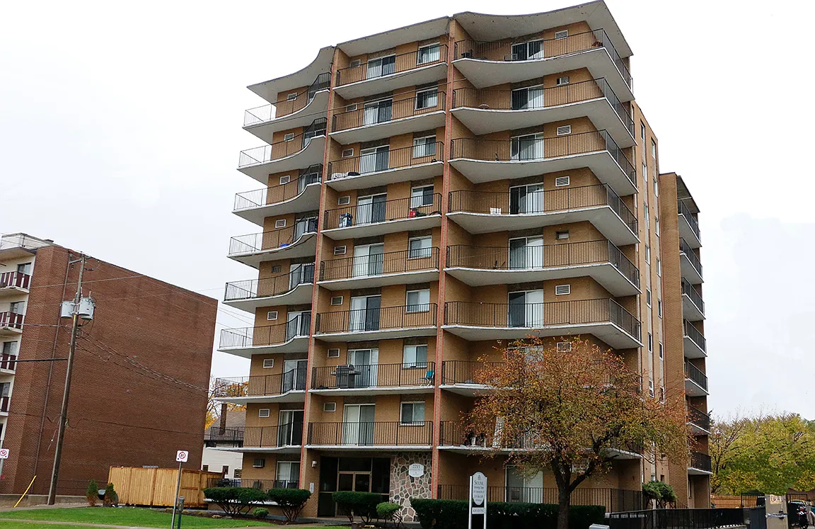 University Tower Apartments — Photo 2