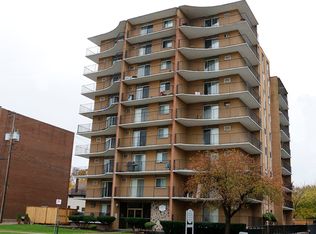 2255 University Ave W, Windsor, ON N9B 1E6