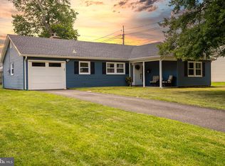 7 E Stokes Rd, Willingboro, NJ 08046