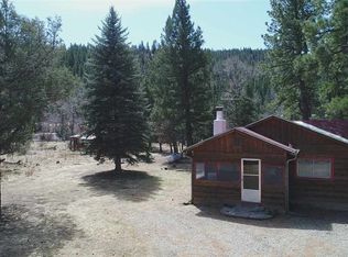 122 Hummingbird Ln, Ute Park, NM 87749