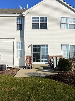4th image of 23919 W McMullin Cir