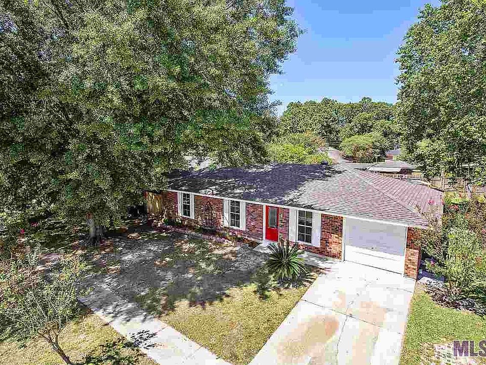 1st image of 14313 Richardson Dr