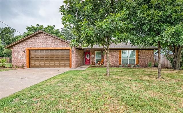 1st image of 2208 Long Creek Ct