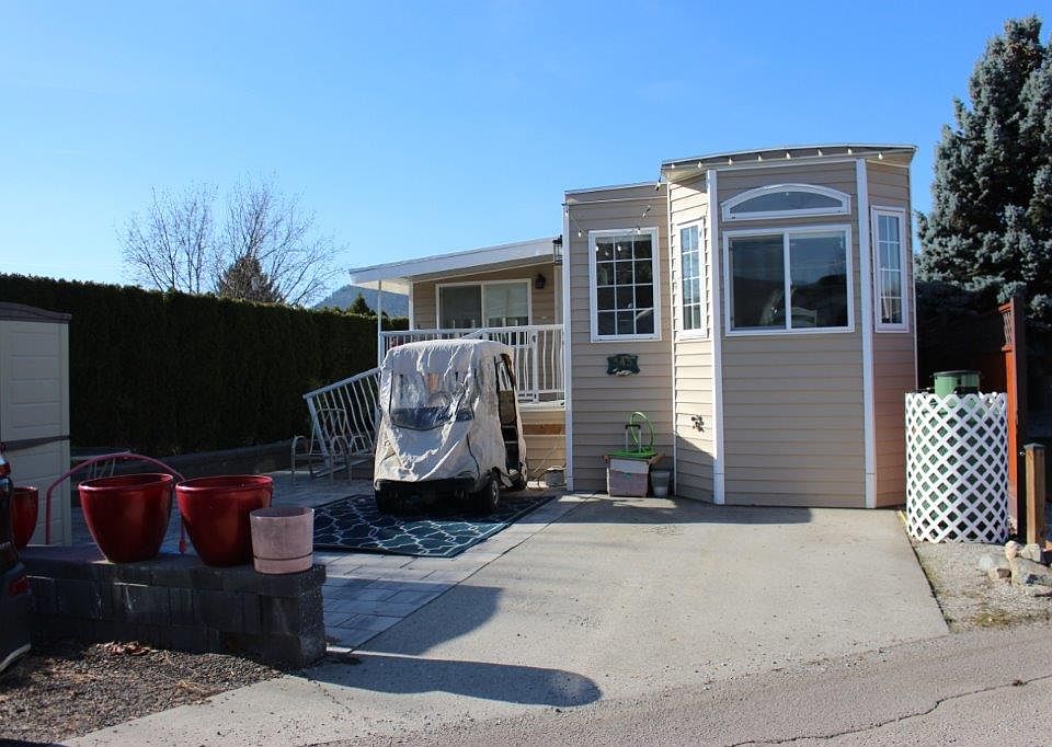 1st image of 415 Commonwealth Rd #543