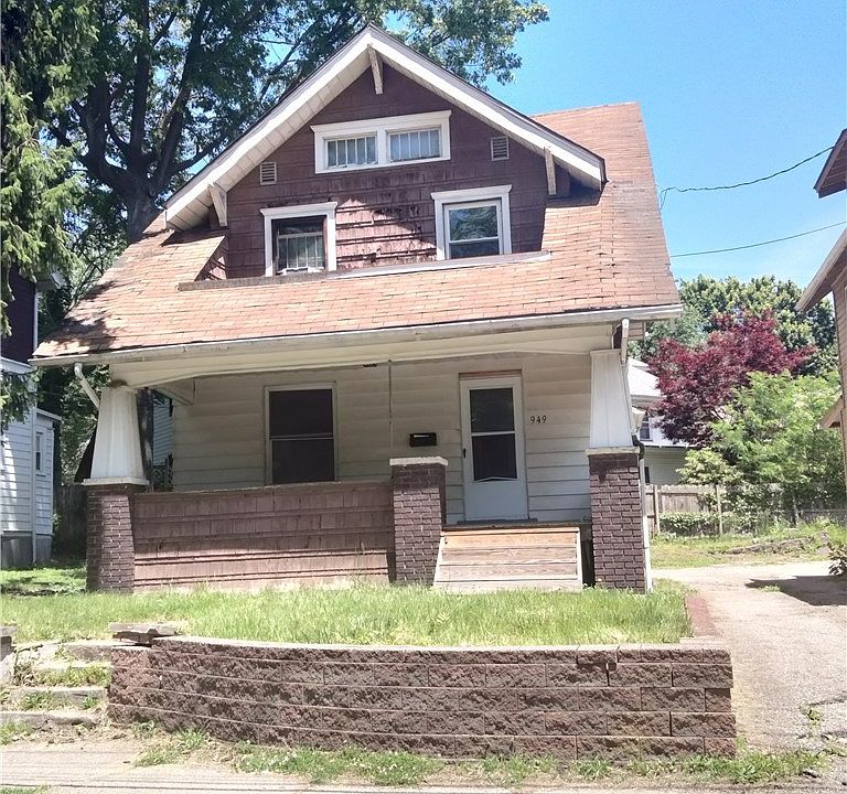1st image of 949 W Exchange St