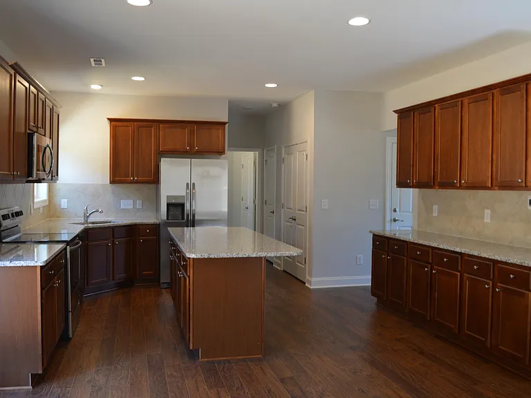 5529 Glad Acres Rd — Photo 4