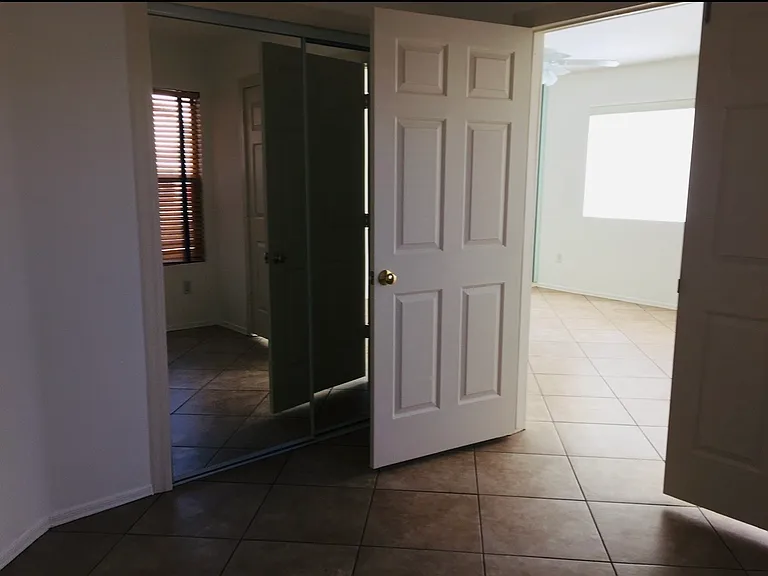 2081 E Arabian Dr — Photo 9