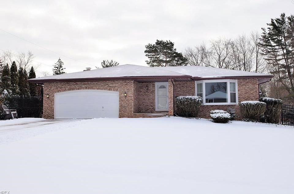 1st image of 9897 Hawley Dr