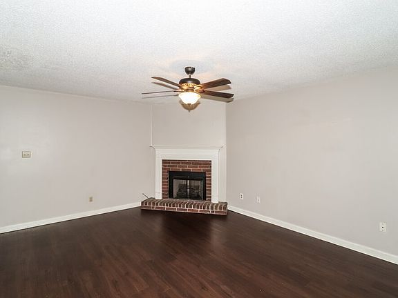 5th image of 1812 Black Bear Cir E
