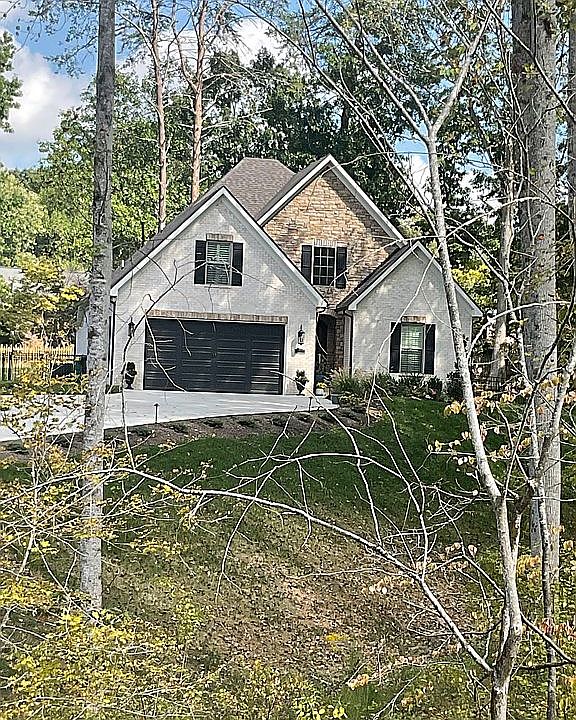 1st image of 1482 Bronze Ln