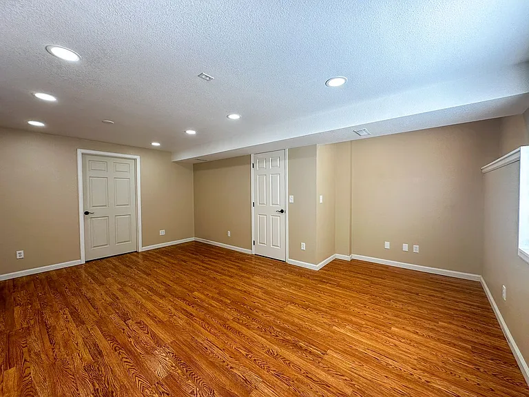 7856 Stonedale Dr — Photo 69