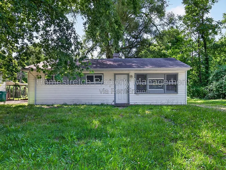 6 Amelia Dr — Photo 1