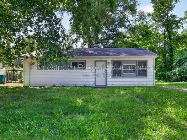 6 Amelia Dr, Cahokia, IL 62206