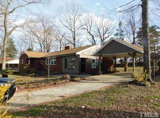 999 Sherwood Ave, Asheboro, NC 27205