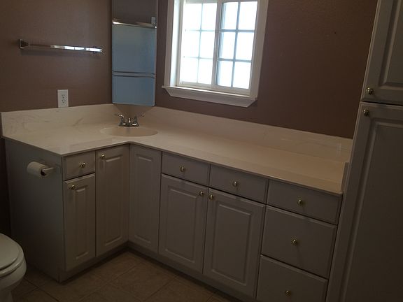 3rd image of 31490 Cora Lee Ln