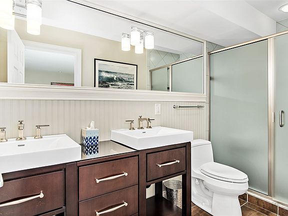 4th image of 9212 Pleasure Ave #West