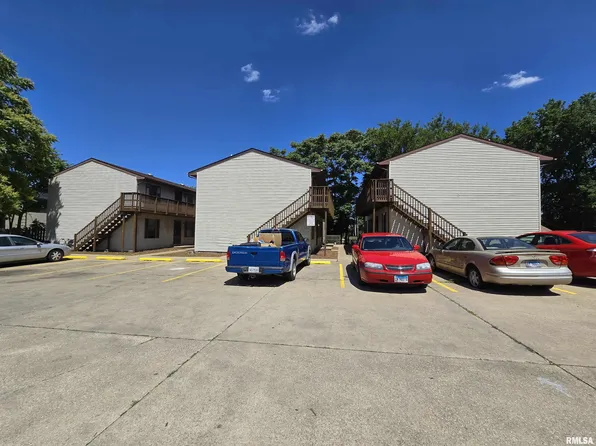 122 N Parker Ave, Springfield, IL 62702