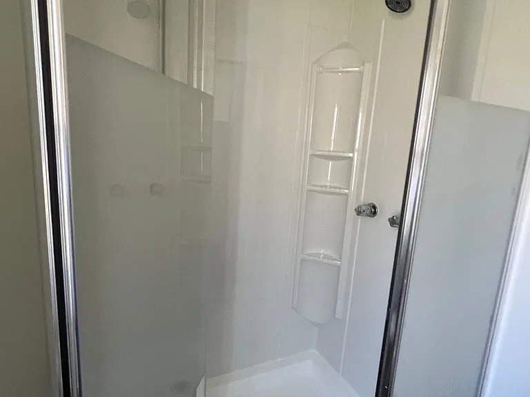503 Uhland Rd — Photo 24