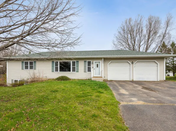 435 2nd St, Hammond, WI 54015