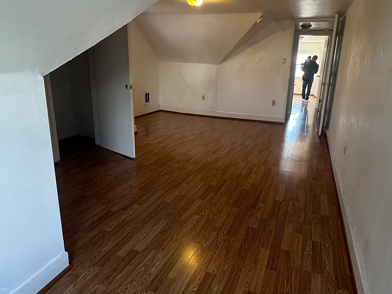 129 N Manhattan Ct #3 — Photo 10