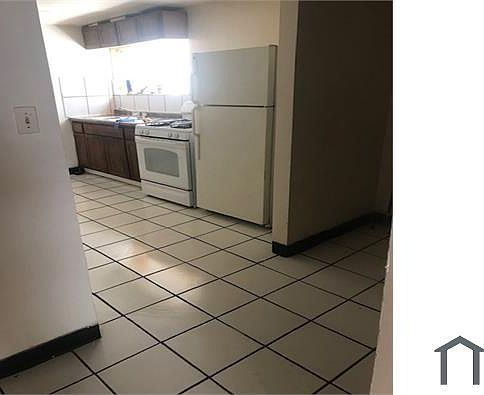 4th image of 1861 S Komensky Ave #G