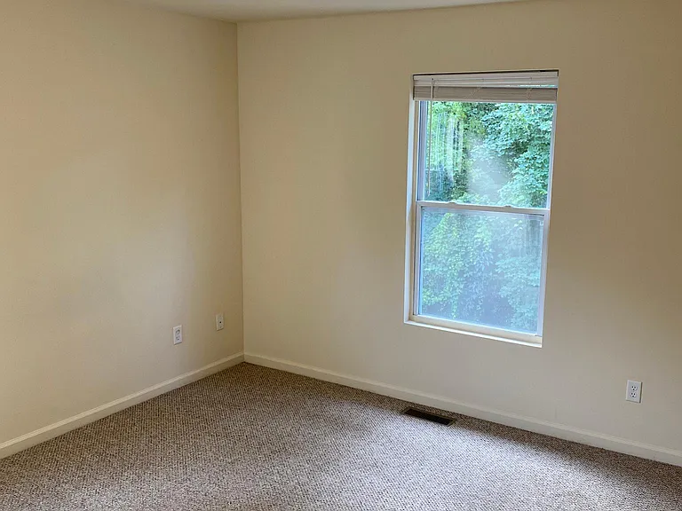 1329 Fraternity Village Dr #1 — Photo 15