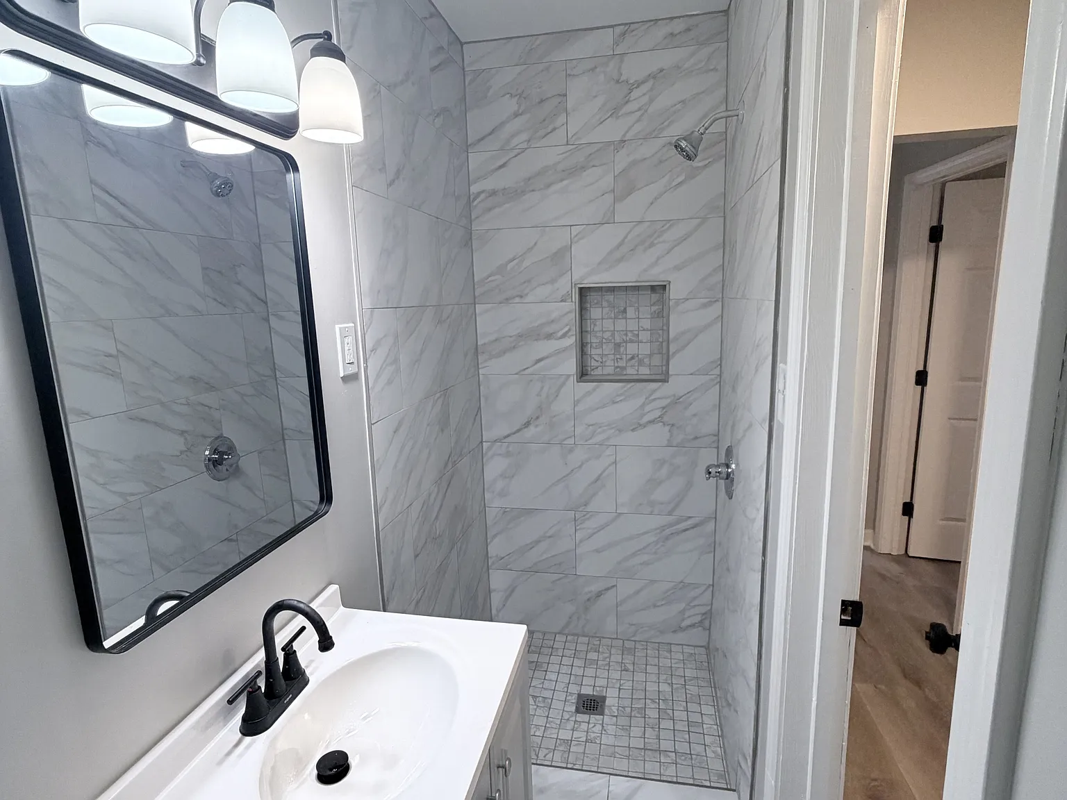 793 North Hollywood Street - 1 — Photo 4