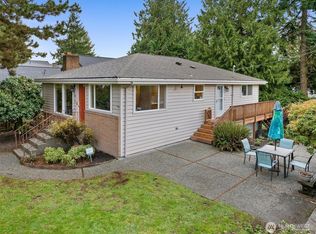 3203 NE 89th St, Seattle, WA