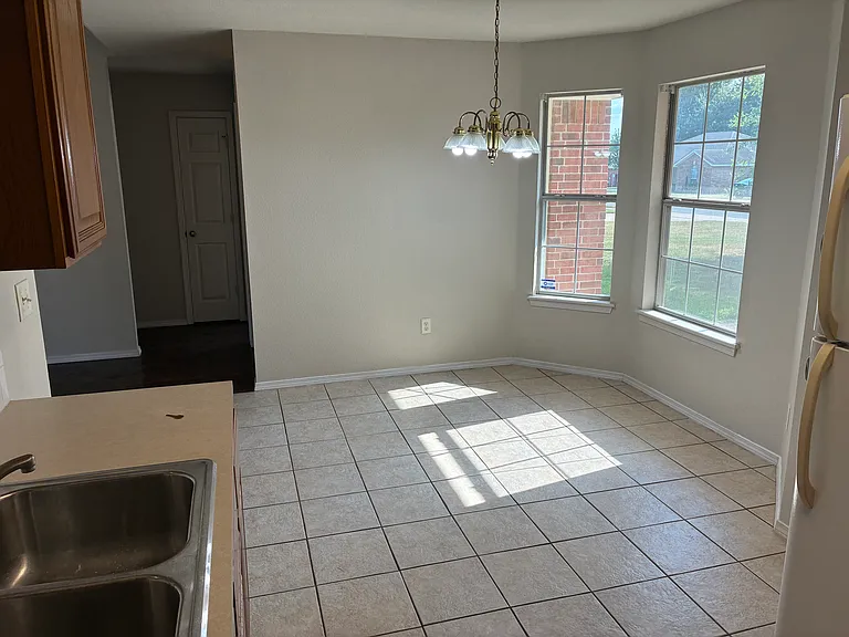 520 Sun Meadow Dr — Photo 12