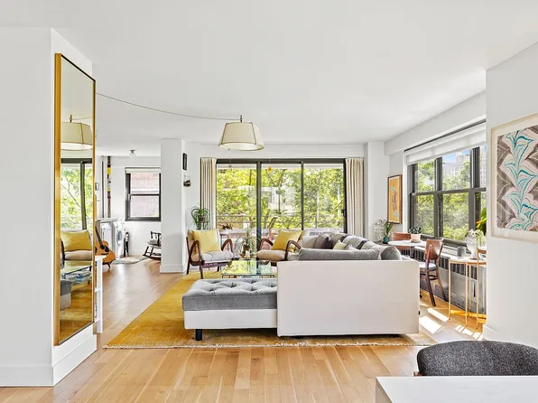 387 Grand St #K606/k607, New York, NY 10002