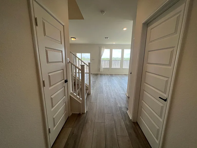 2016 Rhetts Pl — Photo 6