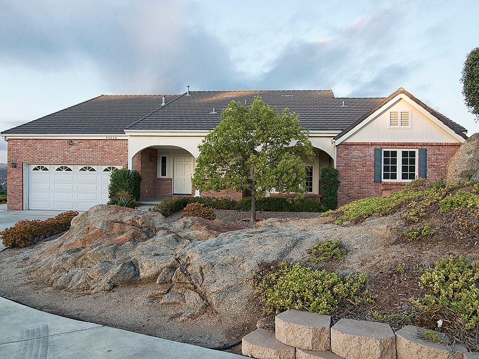 1st image of 23786 Moonglow Court