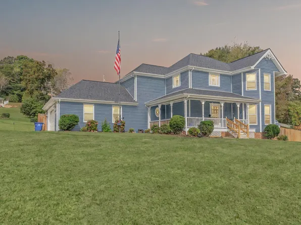 437 English Oaks Dr, Hixson, TN 37343