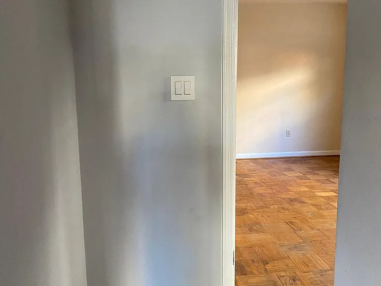 1300 N Meade St #22 — Photo 25