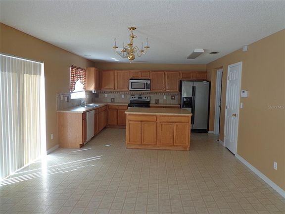 5th image of 16808 Gold Star Ct
