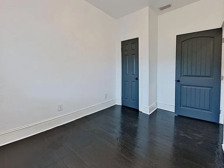 3020 N Laura St — Photo 13