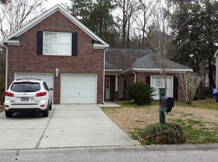 597 Pointe Of Oaks Rd, Summerville, SC 29485