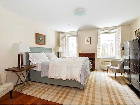 4th image of 232 E 50th St #1