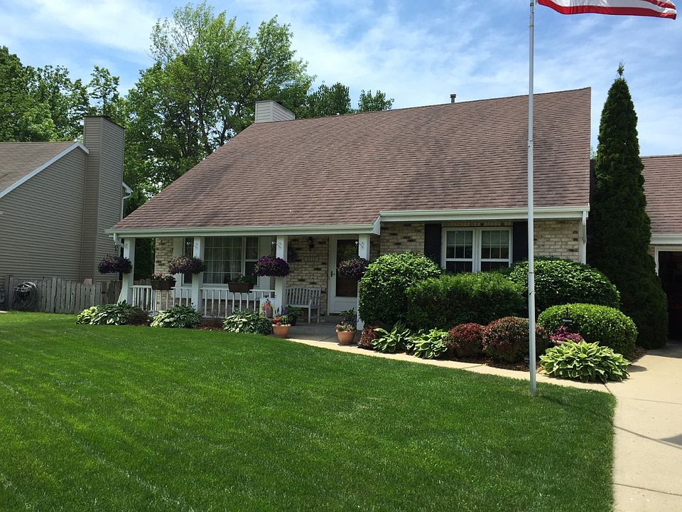 1st image of 1515 Blakewood Ct