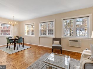 1244 Martha Custis Dr, Alexandria, VA 22302