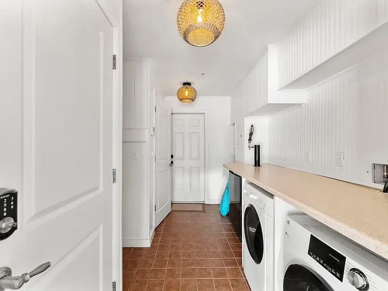 Laundry Room Cabinet